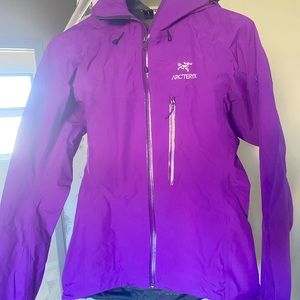 Arc’teryx GORE-TEX shell jacket